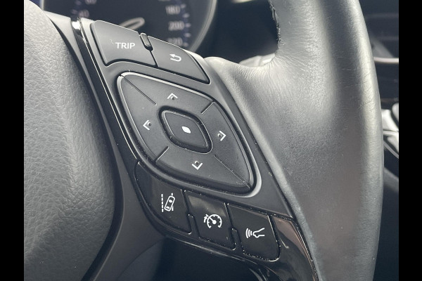 Toyota C-HR 1.8 Hybrid Bi-Tone | leder | JBL Audio | Twotone | trekhaak | sidebars | navigatie
