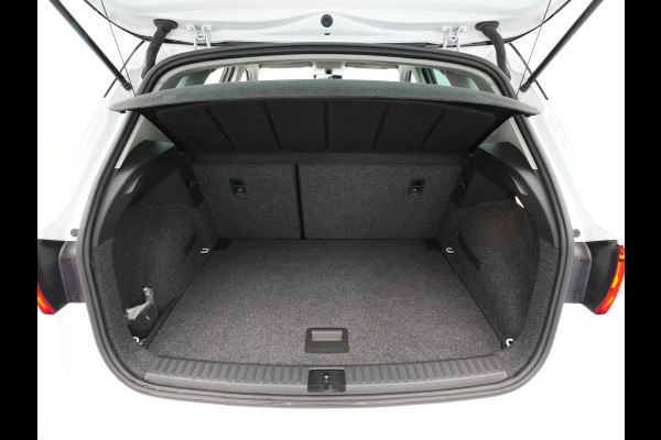 Seat Arona 1.0 TSI 115pk Style Camera Parkassist LED Navigatie Sideassist 177