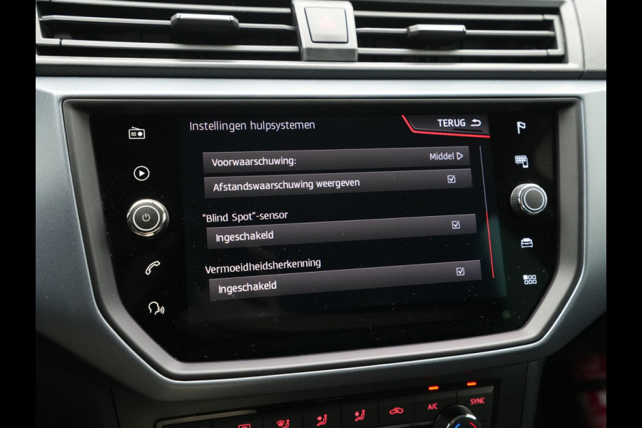 Seat Arona 1.0 TSI 115pk Style Camera Parkassist LED Navigatie Sideassist 177