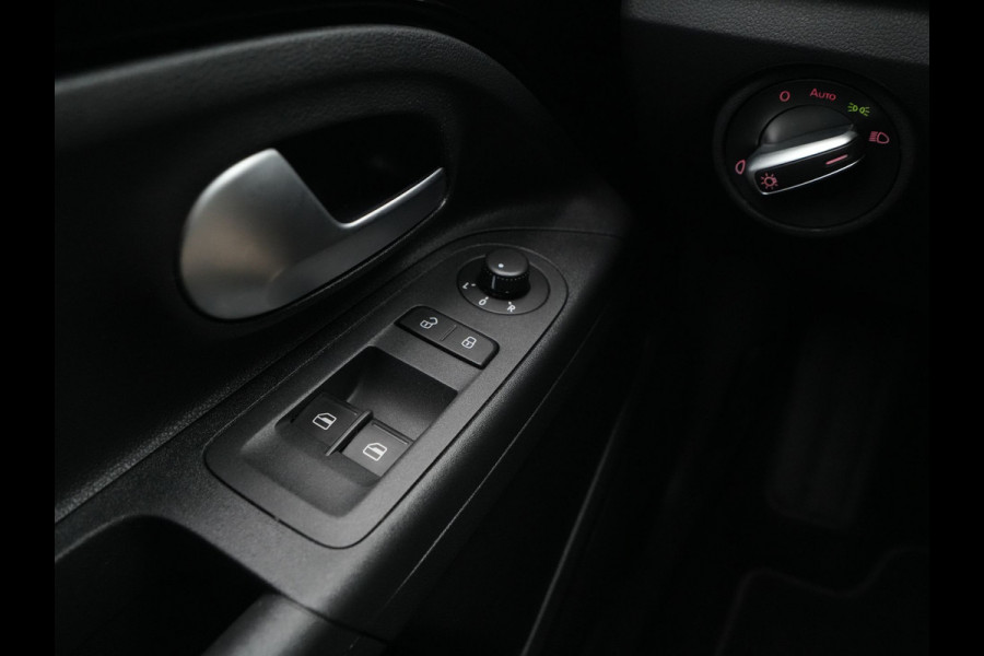 Seat Mii Electric electric Plus 83pk Bluetooth Stoelverwarming Clima Lane assist Dab 297