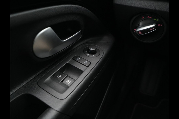 Seat Mii Electric electric Plus 83pk Bluetooth Stoelverwarming Clima Lane assist Dab 297