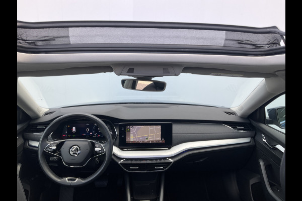 Škoda Octavia Combi 1.4 TSI iV PHEV Business Edition Plus Pano.dak Stoel/Stuur verw. Škoda Octavia Combi 1.4 TSI iV PHEV Business Edition Plus Pano.dak Stoel/Stuur verw.