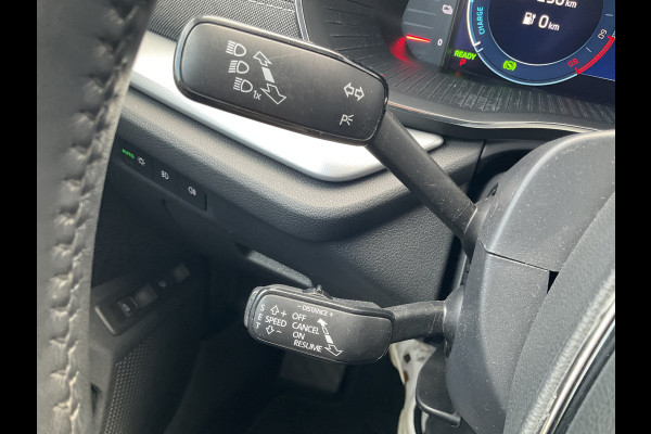 Škoda Octavia Combi 1.4 TSI iV PHEV Business Edition Plus Pano.dak Stoel/Stuur verw. Škoda Octavia Combi 1.4 TSI iV PHEV Business Edition Plus Pano.dak Stoel/Stuur verw.