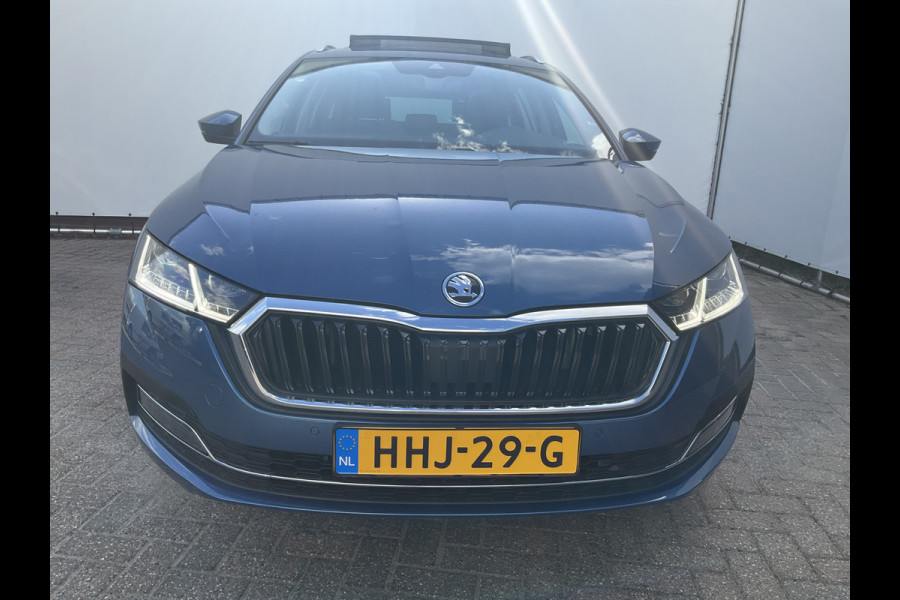 Škoda Octavia Combi 1.4 TSI iV PHEV Business Edition Plus Pano.dak Stoel/Stuur verw. Škoda Octavia Combi 1.4 TSI iV PHEV Business Edition Plus Pano.dak Stoel/Stuur verw.