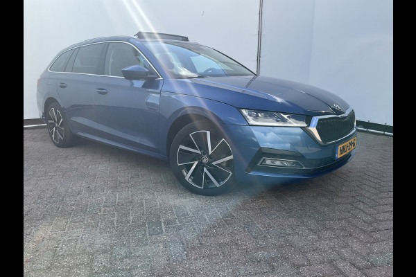 Škoda Octavia Combi 1.4 TSI iV PHEV Business Edition Plus Pano.dak Stoel/Stuur verw. Škoda Octavia Combi 1.4 TSI iV PHEV Business Edition Plus Pano.dak Stoel/Stuur verw.