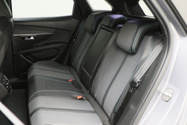 Peugeot 3008 1.6 HYbrid 225 Allure Pack Business
