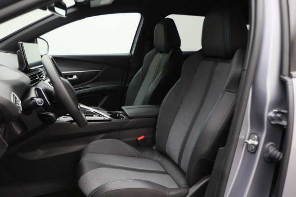 Peugeot 3008 1.6 HYbrid 225 Allure Pack Business