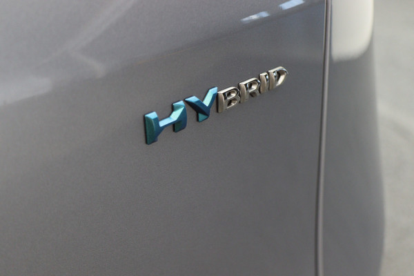 Peugeot 3008 1.6 HYbrid 225 Allure Pack Business