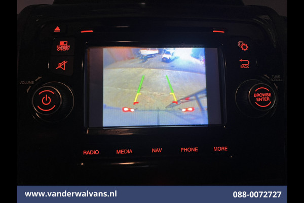 Citroën Jumper 2.0 BlueHDi 164pk L2H2 Euro6 Airco | Imperiaal | Navigatie | 2500kg Trekhaak | Camera | Cruisecontrol Parkeersensoren, Bijrijdersbank