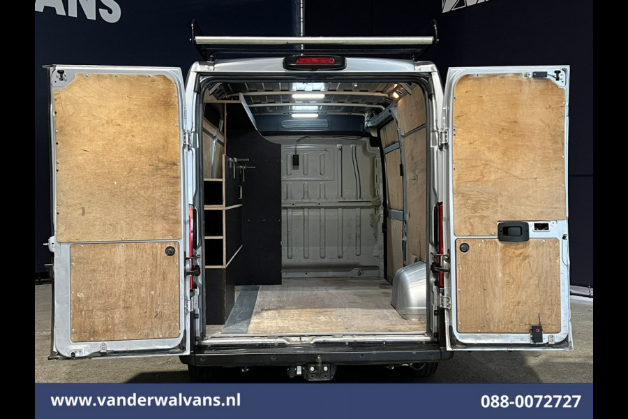 Citroën Jumper 2.0 BlueHDi 164pk L2H2 Euro6 Airco | Imperiaal | Navigatie | 2500kg Trekhaak | Camera | Cruisecontrol Parkeersensoren, Bijrijdersbank