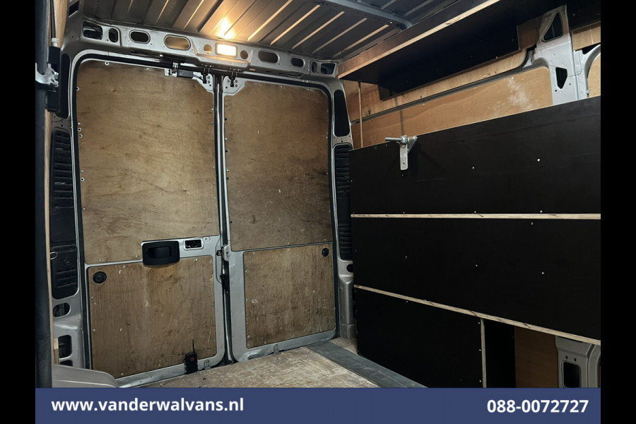 Citroën Jumper 2.0 BlueHDi 164pk L2H2 Euro6 Airco | Imperiaal | Navigatie | 2500kg Trekhaak | Camera | Cruisecontrol Parkeersensoren, Bijrijdersbank