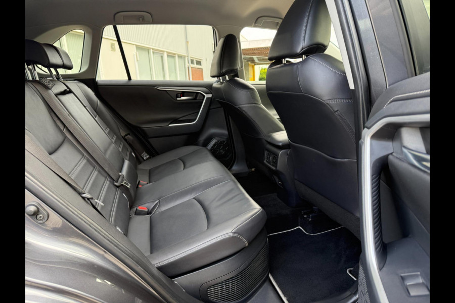 Toyota RAV4 2.5 Hybrid DYNAMIC SPORT 2020 LEDER ACC NAVI LED LUXE 12MND GARANTIE