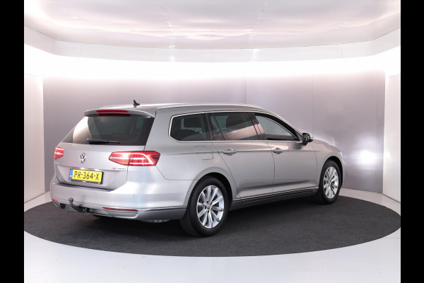 Volkswagen Passat Variant 1.4 TSI ACT Highline 150pk 6bak| Leer| Trekhaak| alarm| el. achterklep