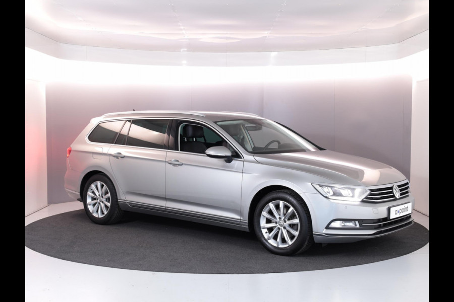 Volkswagen Passat Variant 1.4 TSI ACT Highline 150pk 6bak| Leer| Trekhaak| alarm| el. achterklep