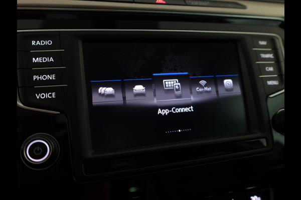 Volkswagen Passat Variant 1.4 TSI ACT Highline 150pk 6bak| Leer| Trekhaak| alarm| el. achterklep