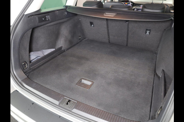 Volkswagen Passat Variant 1.4 TSI ACT Highline 150pk 6bak| Leer| Trekhaak| alarm| el. achterklep