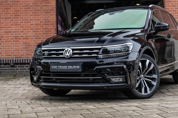 Volkswagen Tiguan 2.0 TSI 4Motion R-Line Pano / Trekhaak / Camera