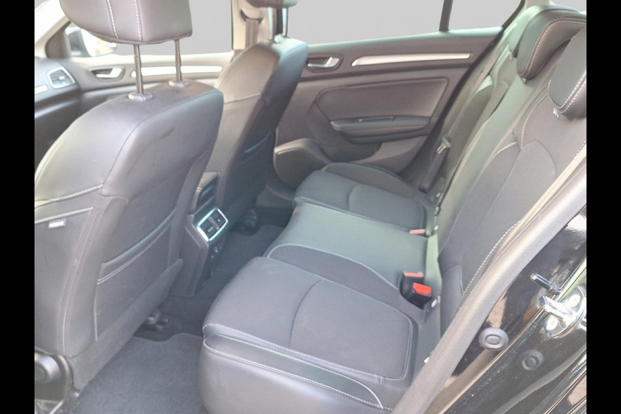 Renault MEGANE Estate 1.3 TCe Intens | automaat | 140PK | halfleder | stoelverwarming Renault MEGANE Estate 1.3 TCe Intens | automaat | 140PK | halfleder | stoelverwarming