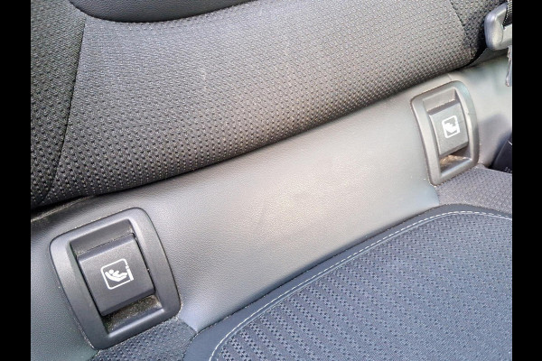 Renault MEGANE Estate 1.3 TCe Intens | automaat | 140PK | halfleder | stoelverwarming Renault MEGANE Estate 1.3 TCe Intens | automaat | 140PK | halfleder | stoelverwarming