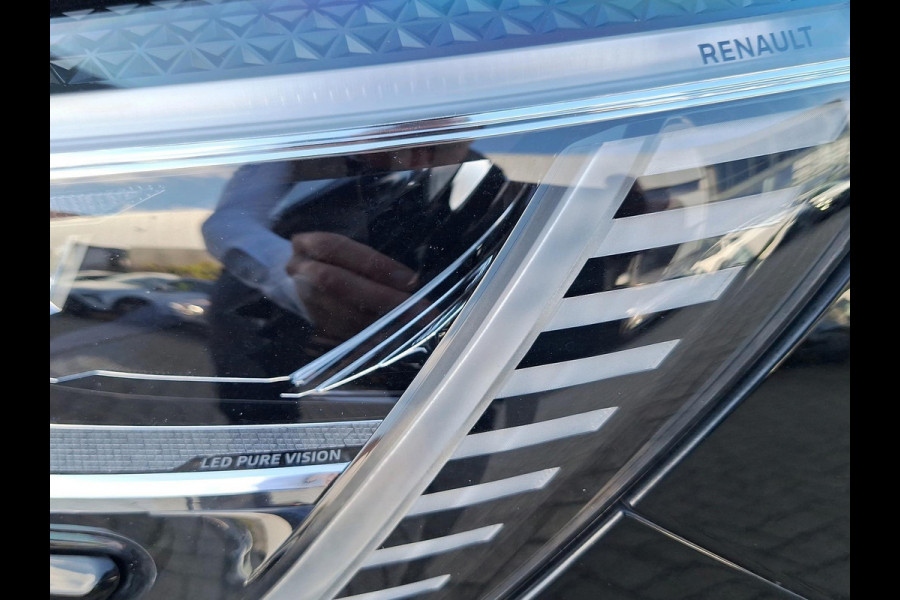 Renault MEGANE Estate 1.3 TCe Intens | automaat | 140PK | halfleder | stoelverwarming Renault MEGANE Estate 1.3 TCe Intens | automaat | 140PK | halfleder | stoelverwarming