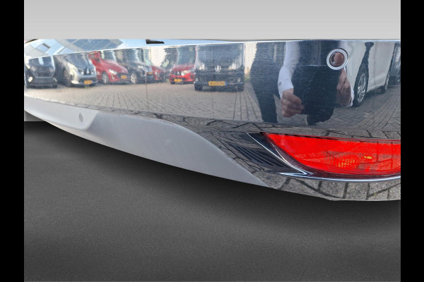 Renault MEGANE Estate 1.3 TCe Intens | automaat | 140PK | halfleder | stoelverwarming Renault MEGANE Estate 1.3 TCe Intens | automaat | 140PK | halfleder | stoelverwarming