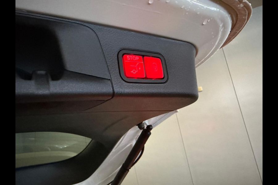 Mercedes-Benz EQB 250+ 7 Persoons 71 kWh SOH 99%-AMG STYLING-PANORAMA-MEMORY-DISTRONIC-ZEER COMPLEET