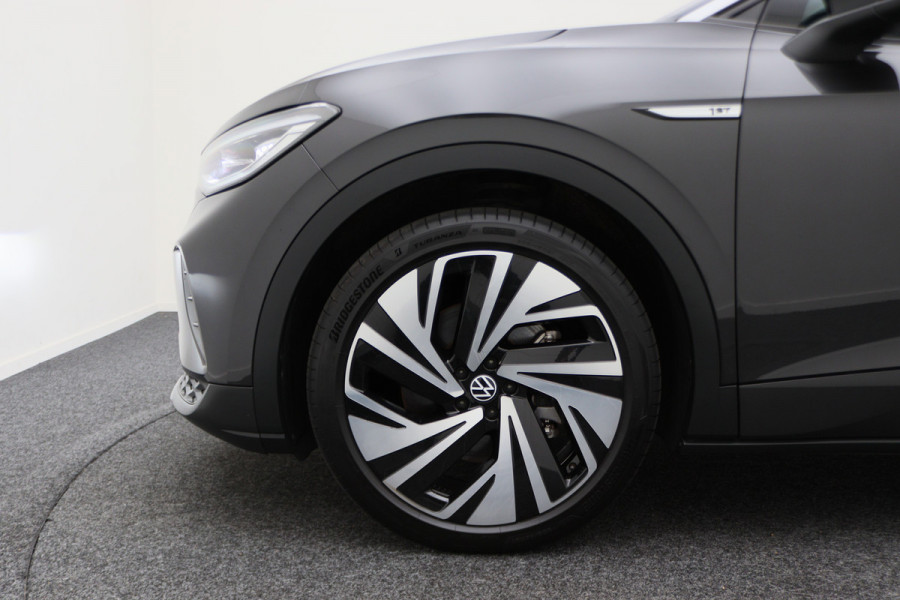 Volkswagen ID.4 First Max 77 kWh Panoramadak, Head-Up, 360° Camera, Travel Assist, Memory, Sfeerverlichting, 21"