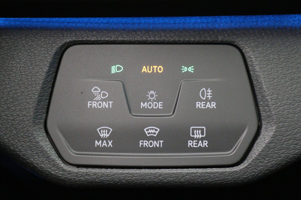 Volkswagen ID.4 First Max 77 kWh Panoramadak, Head-Up, 360° Camera, Travel Assist, Memory, Sfeerverlichting, 21"