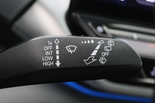 Volkswagen ID.4 First Max 77 kWh Panoramadak, Head-Up, 360° Camera, Travel Assist, Memory, Sfeerverlichting, 21"