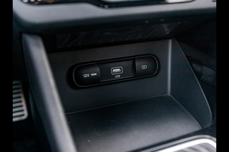Kia Niro 1.6 GDi Hybrid DynamicPlusLine l Lederen bekleding  l Stoel en stuurwielverwarming l