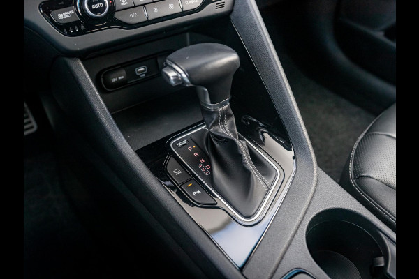 Kia Niro 1.6 GDi Hybrid DynamicPlusLine l Lederen bekleding  l Stoel en stuurwielverwarming l