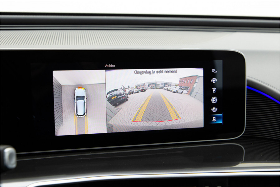 Mercedes-Benz EQC 400 4MATIC AMG Premium Plus Schuifdak, Burmester, Head-Up, Distronic, Memory