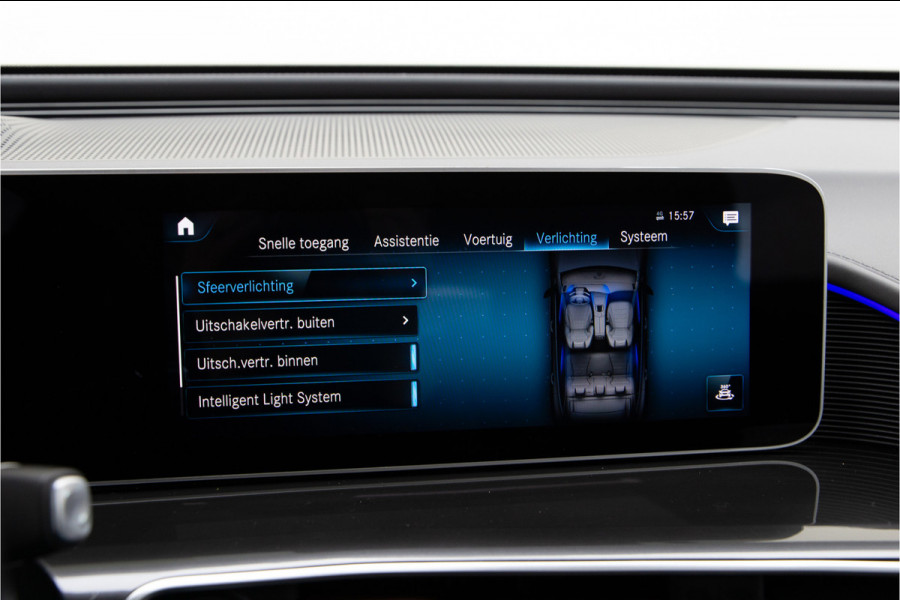 Mercedes-Benz EQC 400 4MATIC AMG Premium Plus Schuifdak, Burmester, Head-Up, Distronic, Memory