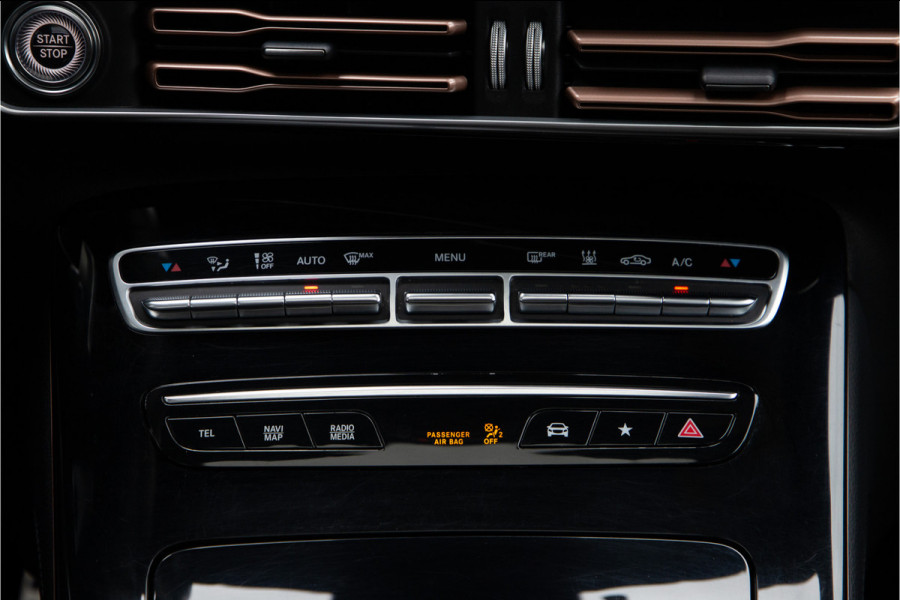 Mercedes-Benz EQC 400 4MATIC AMG Premium Plus Schuifdak, Burmester, Head-Up, Distronic, Memory