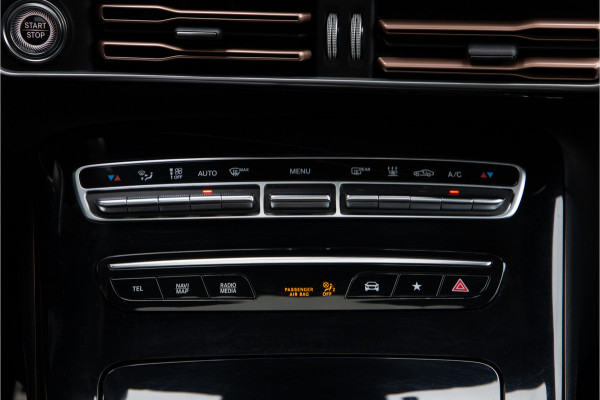 Mercedes-Benz EQC 400 4MATIC AMG Premium Plus Schuifdak, Burmester, Head-Up, Distronic, Memory