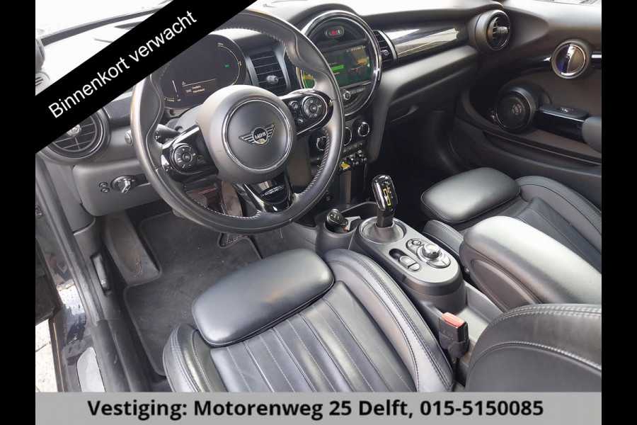 MINI Mini Electric Yours 33 kWh 1e EIG. ACCUTEST 96%! GARANTIE 2030 PANODAK/SCHUIFDAK. NAVIGATIE.CAMERA