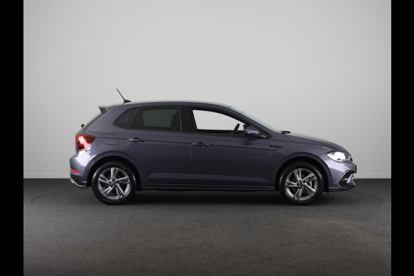 Volkswagen Polo 1.0 TSI R-Line 95 pk Automaat (DSG) | Verlengde garantie | Navigatie | Parkeersensoren | Achteruitrijcamera | Adaptieve cruise control | R-Line |