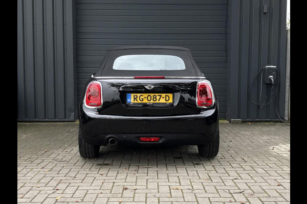MINI Cabrio 1.5 Cooper Chili Serious Business Harman & Kardon - HUD - Stoelverwarming - Navi -