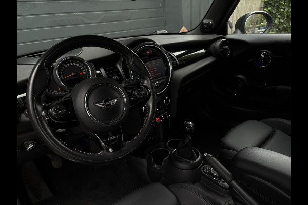 MINI Cabrio 1.5 Cooper Chili Serious Business Harman & Kardon - HUD - Stoelverwarming - Navi -