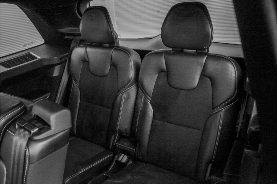 Volvo XC90 2.0 D5 AWD R-Design 7-Pers Leder Pano Trekhaak