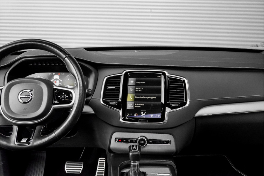 Volvo XC90 2.0 D5 AWD R-Design 7-Pers Leder Pano Trekhaak