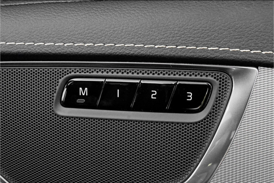 Volvo XC90 2.0 D5 AWD R-Design 7-Pers Leder Pano Trekhaak