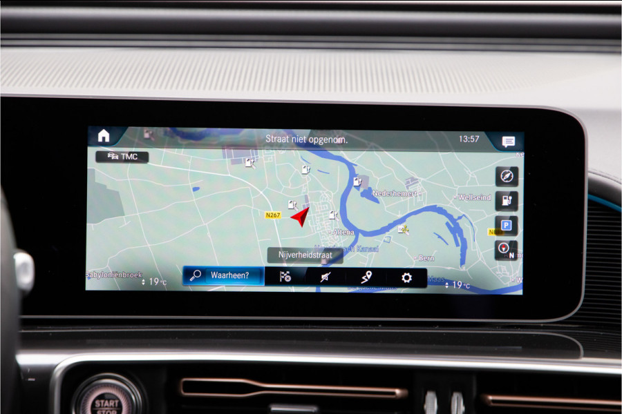 Mercedes-Benz EQC 400 4MATIC Premium Plus 80 AMG, Schuifdak, Burmester, Distronic, Head-Up 2020