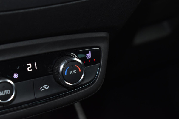 Opel Crossland X 1.2 Ultimate | Carplay | LED | Leder | Camera | Incl. garantie