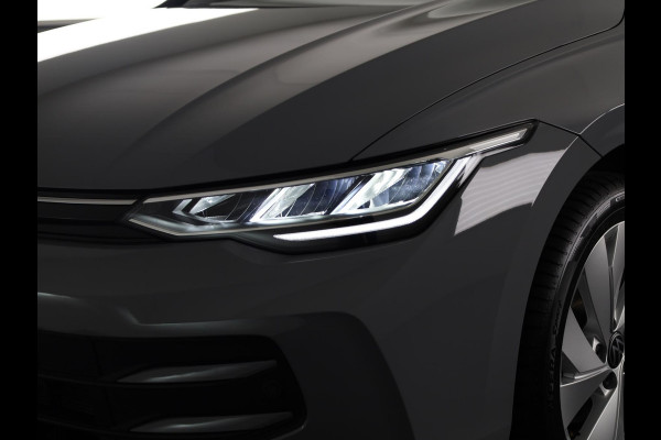 Volkswagen Golf 1.5 TSI Life Edition 115 PK | Verlengde garantie | Panorama dak | Navigatie via app | Stoel- en stuurverwarming |
