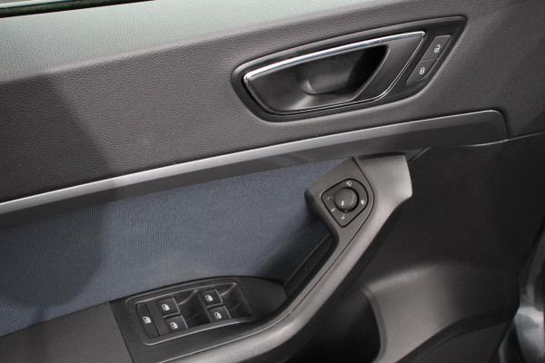 Seat Ateca 1.5 TSI DSG Style Navigatie Apple Carplay/Android Auto Cruise Control Stoelverwarming Elektrische Achterklep Beats Audio Seat Ateca 1.5 TSI DSG Style Navigatie Apple Carplay/Android Auto Cruise Control Stoelverwarming Elektrische Achterklep Beats Audio