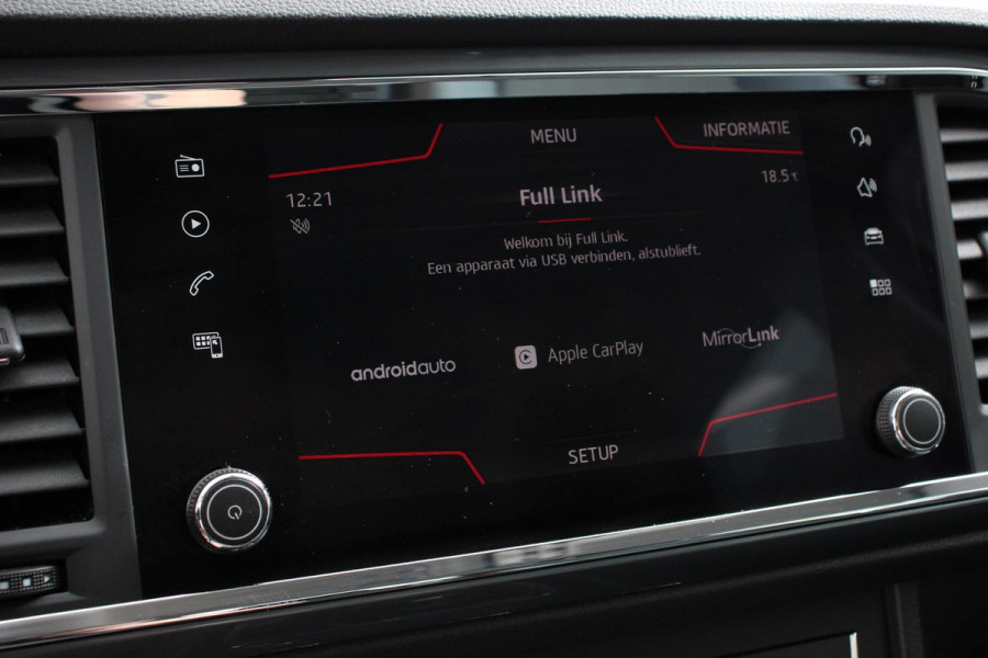 Seat Ateca 1.5 TSI DSG Style Navigatie Apple Carplay/Android Auto Cruise Control Stoelverwarming Elektrische Achterklep Beats Audio Seat Ateca 1.5 TSI DSG Style Navigatie Apple Carplay/Android Auto Cruise Control Stoelverwarming Elektrische Achterklep Beats Audio