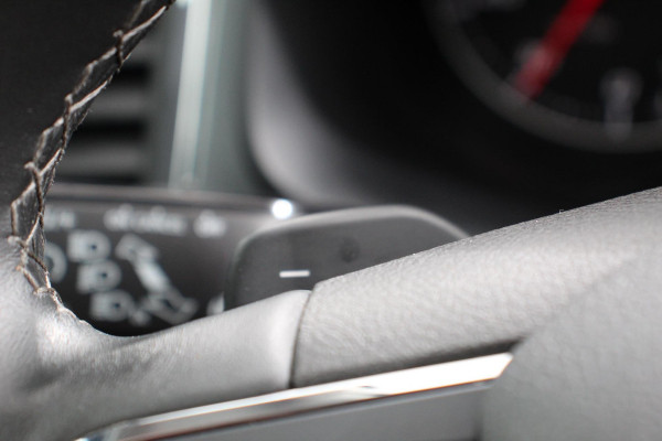 Seat Ateca 1.5 TSI DSG Style Navigatie Apple Carplay/Android Auto Cruise Control Stoelverwarming Elektrische Achterklep Beats Audio Seat Ateca 1.5 TSI DSG Style Navigatie Apple Carplay/Android Auto Cruise Control Stoelverwarming Elektrische Achterklep Beats Audio