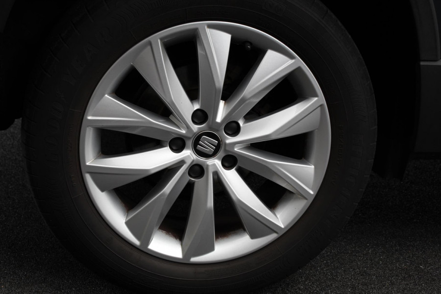 Seat Ateca 1.5 TSI DSG Style Navigatie Apple Carplay/Android Auto Cruise Control Stoelverwarming Elektrische Achterklep Beats Audio Seat Ateca 1.5 TSI DSG Style Navigatie Apple Carplay/Android Auto Cruise Control Stoelverwarming Elektrische Achterklep Beats Audio