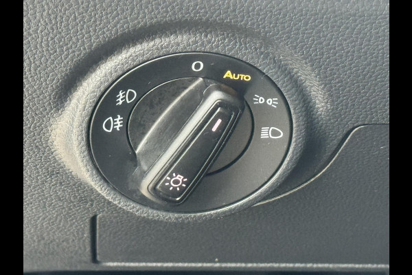 Seat Arona 1.0 TSI Style Business Connect Cruise control Climate control Stoelverwarming Apple / Android Bleutooth Parkeersensor